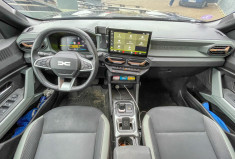Dacia Duster 1.6 Hybrid 141cv HEV BVA EXTREME CAM 360  ANGLE MORT SIEGES VOLANT CHAUFFANTS PNEUS 4 S