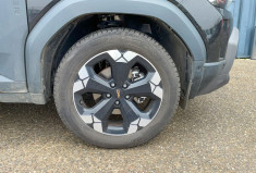 Dacia Duster 1.6 Hybrid 141cv HEV BVA CAM 360  ANGLE MORT SIEGES VOLANT CHAUFFANTS PNEUS 4 S
