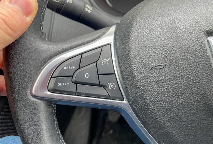 Dacia Duster EXTREME Phase 2 ECO-G 1.0 TCe GPL 100cv CAM 360 ANGLE MORT ATTELAGE KEYLESS PNEUS 4 S