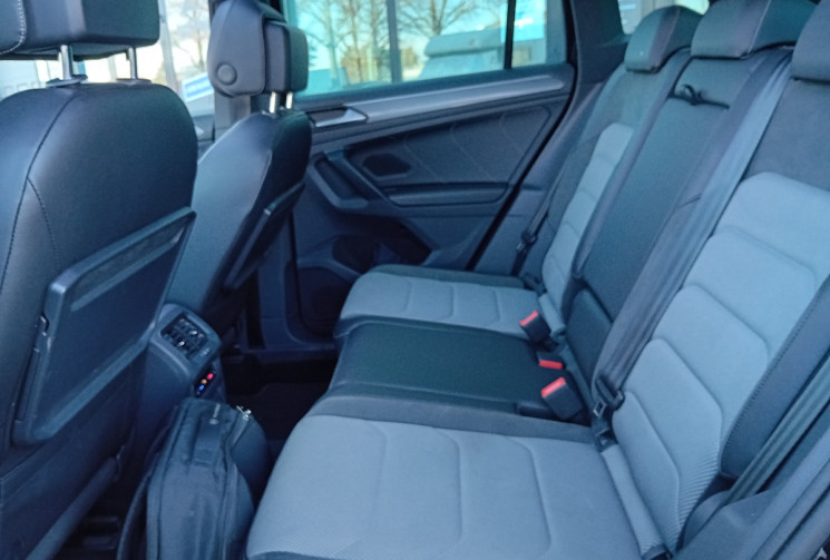 Volkswagen Tiguan 2.0 TDI 190 DSG7 4Motion Black R-Line -Toit ouvrant-Camera-Entretien VW complet