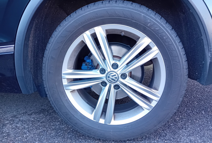 Volkswagen Tiguan 2.0 TDI 190 DSG7 4Motion Black R-Line -Toit ouvrant-Camera-Entretien VW complet