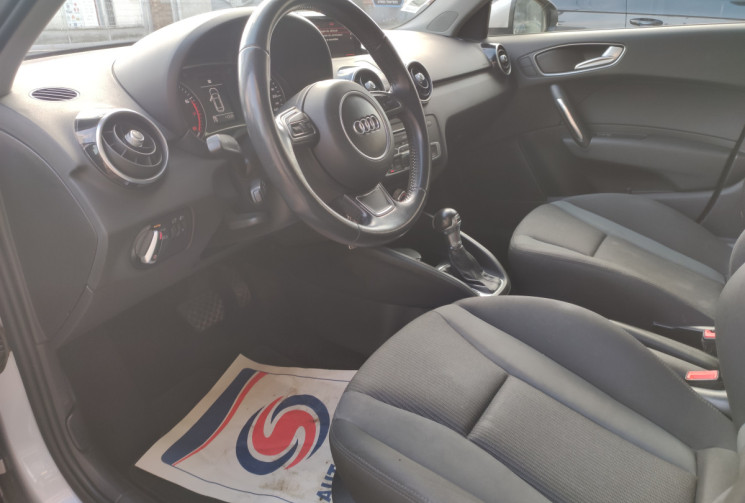 Audi A1 SPORTBACK I Phase 2 1.0 TFSI 12V S-Tronic7 95 cv Boîte auto