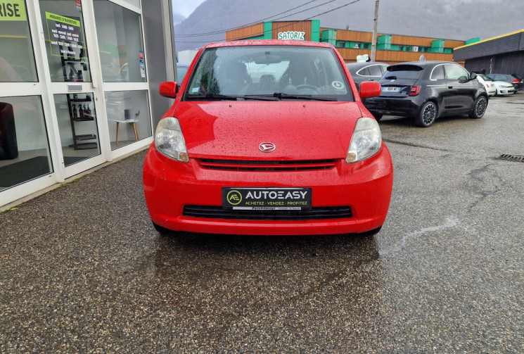 Daihatsu Sirion II 1.3 i 69 cv 4 ROUES MOTRICES