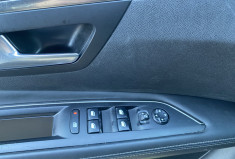 Peugeot 3008 II 1.6 BlueHDi ALLURE 120CH / VÉHICULE SUIVI / VÉHICULE FRANÇAIS