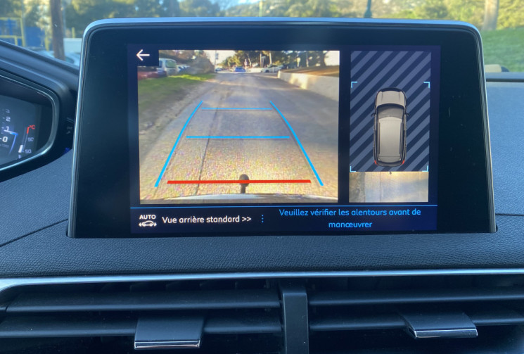 Peugeot 3008 II 1.6 BlueHDi ALLURE 120CH / VÉHICULE SUIVI / VÉHICULE FRANÇAIS