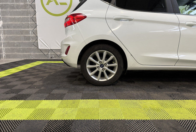 Ford Fiesta 1.0 100ch Titanium  - Kit Distribution Neuf / Carplay