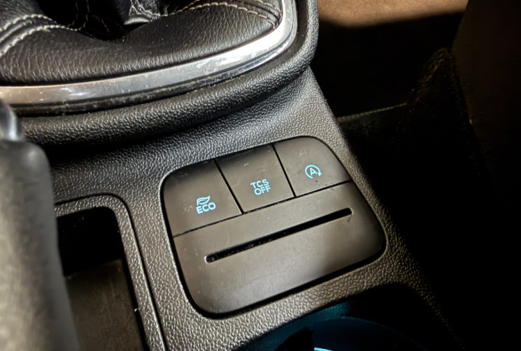 Ford Fiesta 1.0 100ch Titanium  - Kit Distribution Neuf / Carplay