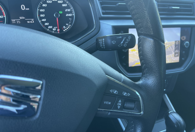 SEAT ARONA 1.0 TSI 115 Ch URBAN SPORTLINE DSG7