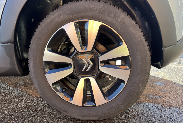 Citroën C3 1.2 PureTech110 SHINE EAT6