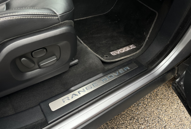 Land-Rover Range Rover Evoque L538 2.2 190CV SD4 4X4 BVA6 Prestige / Entretien à jour 