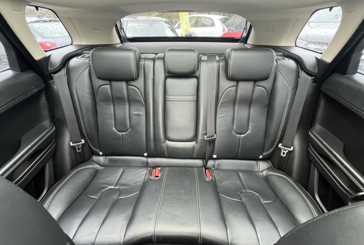 Land-Rover Range Rover Evoque L538 2.2 190CV SD4 4X4 BVA6 Prestige / Entretien à jour 