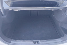 Mercedes CLASSE A BERLINE   200 AMG Line 8G-DCT – 150 ch – Toit ouvrant – Suivi mercedes