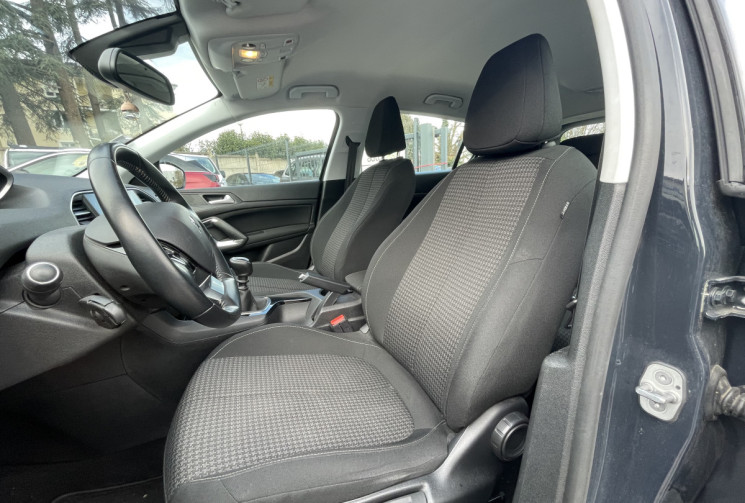 Peugeot 308 1.5 HDI / 130 CH 