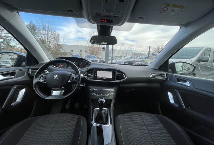 Peugeot 308 1.5 BLUEHDI / 130 CH 