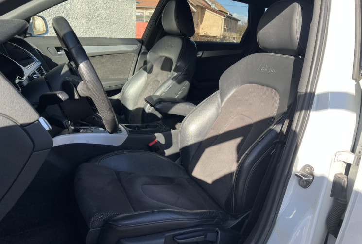 Audi A4  Phase 2 Avant Quattro S-LINE 3.0 TDi V6 S-Tronic7 245 cv Boîte auto