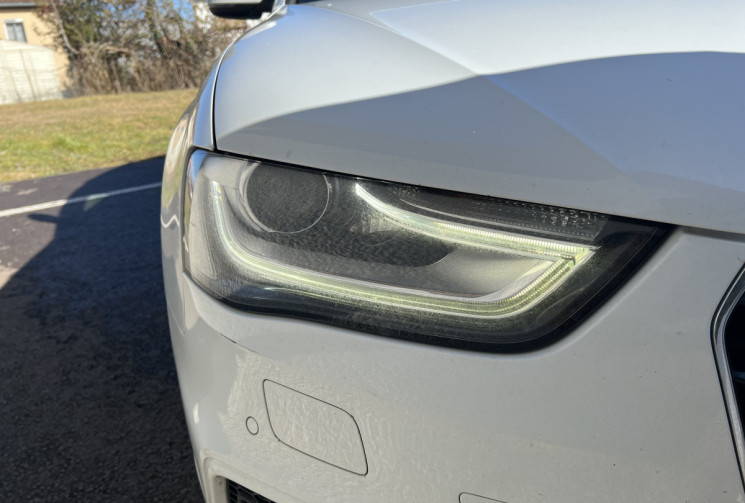 Audi A4  Phase 2 Avant Quattro S-LINE 3.0 TDi V6 S-Tronic7 245 cv Boîte auto