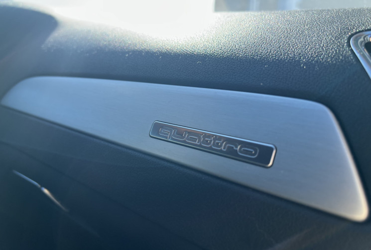 Audi A4  Phase 2 Avant Quattro S-LINE 3.0 TDi V6 S-Tronic7 245 cv Boîte auto