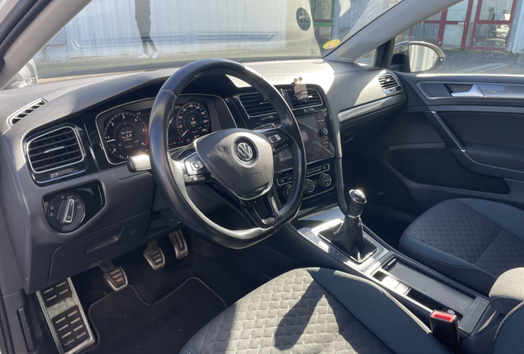 Volkswagen Golf 1.6 TDI 115ch FAP IQ.Drive Euro6d-T 5p