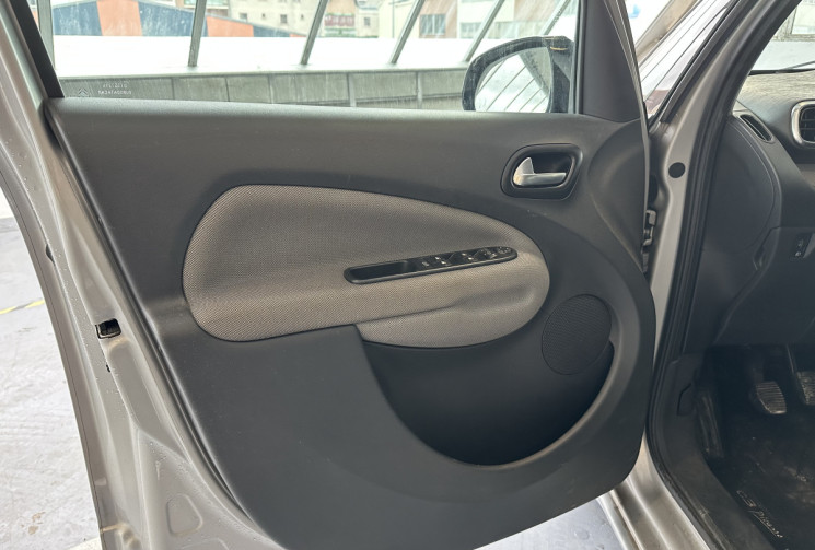 Citroën C3 Picasso  1.4 VTI 95 / Excellent état / Moteur à chaine / Radar de recul / Millenium