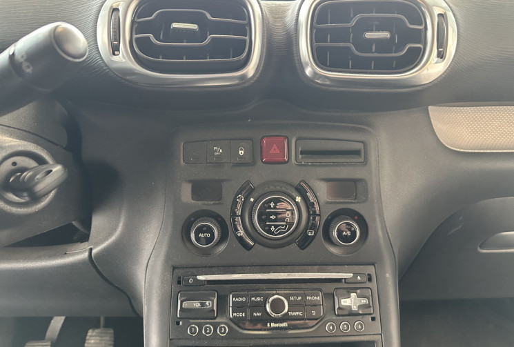 Citroën C3 Picasso  1.4 VTI 95 / Moteur à chaine / Radar de recul / Millenium