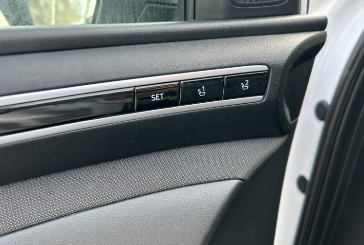 Hyundai Tucson IV 1.6 T-GDI 230 Ch HTRAC HYBRID EXECUTIVE BVA6 * TOIT OUVRANT * CARPLAY * FEUX LED 