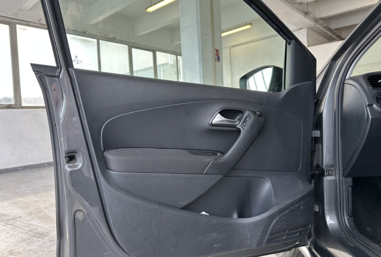 Volkswagen Polo  1.6 TDI / CarPlay / Régulateur / Garantie 6 mois