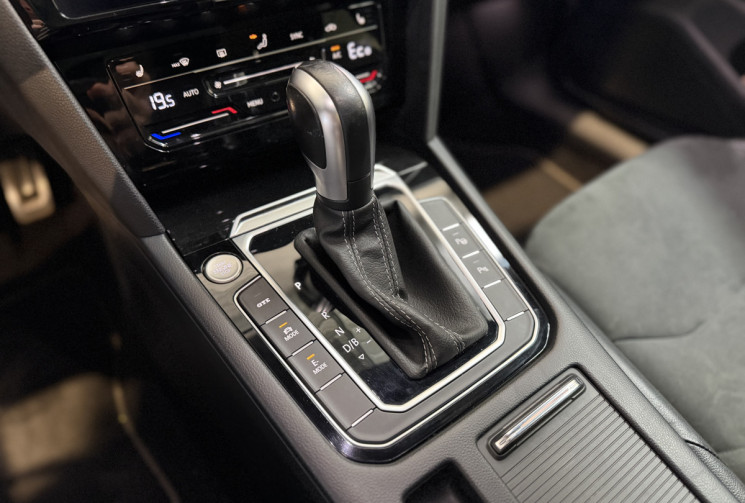 Volkswagen ARTEON ShootingBrake 1.4 TSI eHybrid OPF 218ch R-Line DSG6