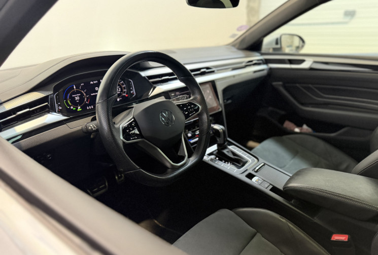 Volkswagen ARTEON ShootingBrake 1.4 TSI eHybrid OPF 218ch R-Line DSG6