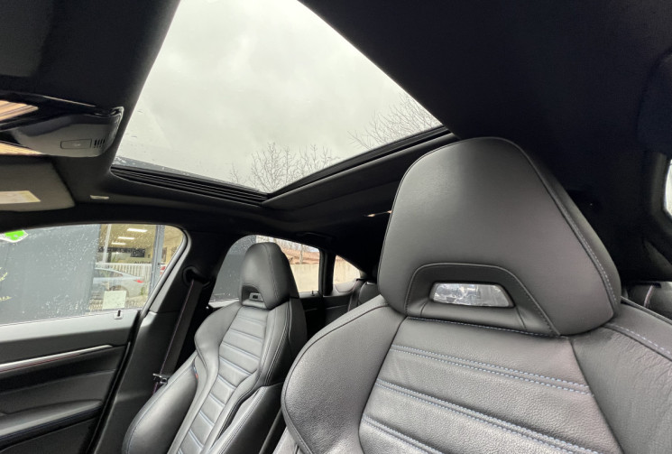 BMW Série 4 GranCoupe M440iA xDrive 374 M Performance / Toit Ouvrant / Harman Kardon / Phares Laser