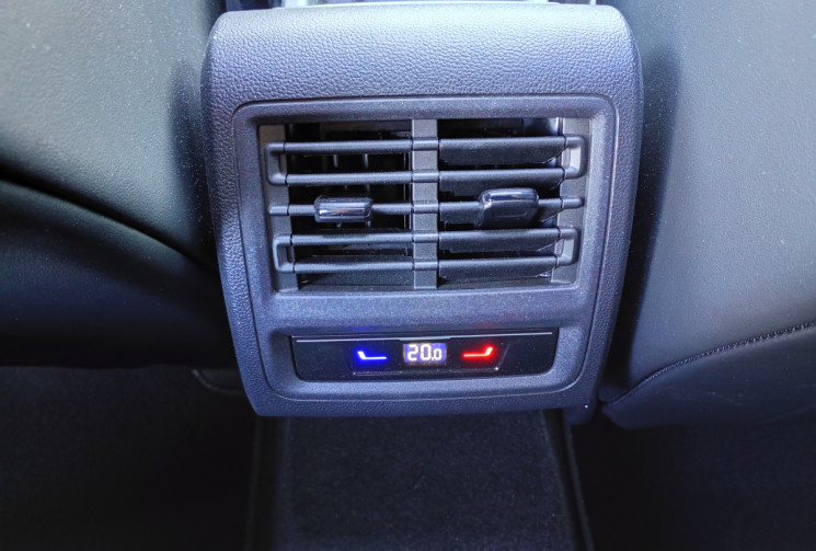 Volkswagen Golf  2.0 TDI 150 DSG7 R-Line / Toit Ouvrant