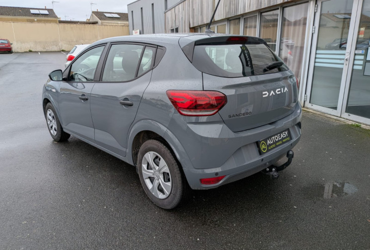 Dacia Sandero  III ECO 1.0 TCe 100 ESSENTIAL / 1ERE MAIN / GARANTIE CONSTRUCTEUR 