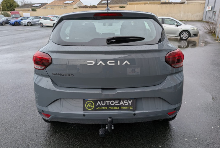 Dacia Sandero  III ECO 1.0 TCe 100 ESSENTIAL / 1ERE MAIN / GARANTIE CONSTRUCTEUR 