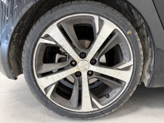 Peugeot 308 2.0 BlueHDi 180 cv