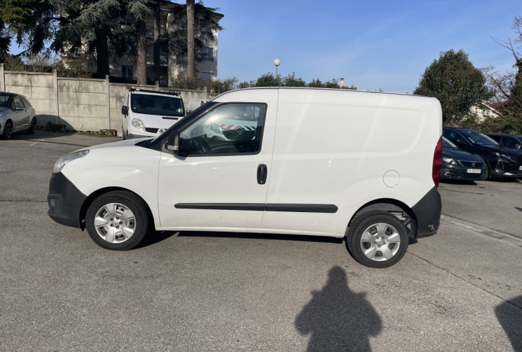 Opel COMBO CARGO 1.3 CDTI / 90 CH / ECOFLEX