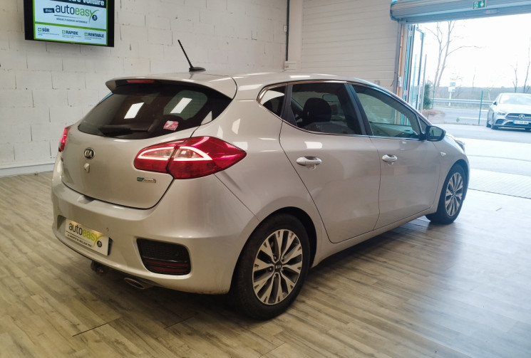 Kia Ceed 1.6 CRDi 136ch ISG ACTIVE - ENTRETIEN SUIVI