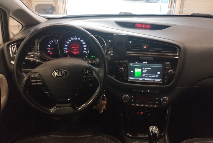 Kia Ceed 1.6 CRDi 136ch ISG ACTIVE - ENTRETIEN SUIVI