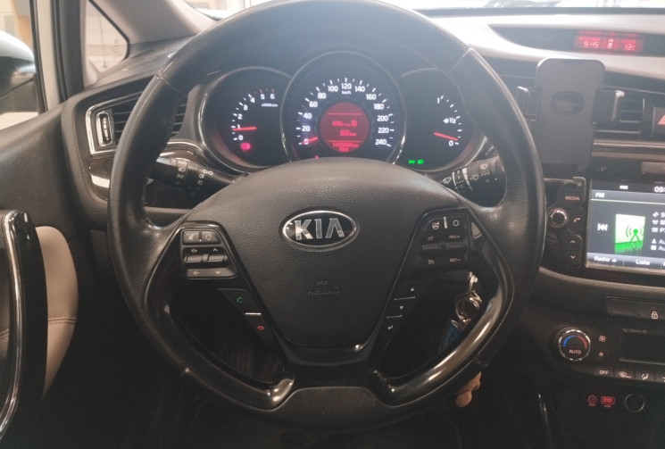 Kia Ceed 1.6 CRDi 136ch ISG ACTIVE - ENTRETIEN SUIVI