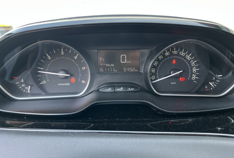 Peugeot 208 Phase 2 5 Portes 1.6 Blue HDi 100 cv