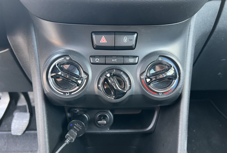 Peugeot 208 Phase 2 5 Portes 1.6 Blue HDi 100 cv