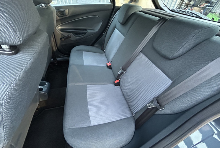 Ford Fiesta 1.25 TREND CLIM 1ERE MAIN