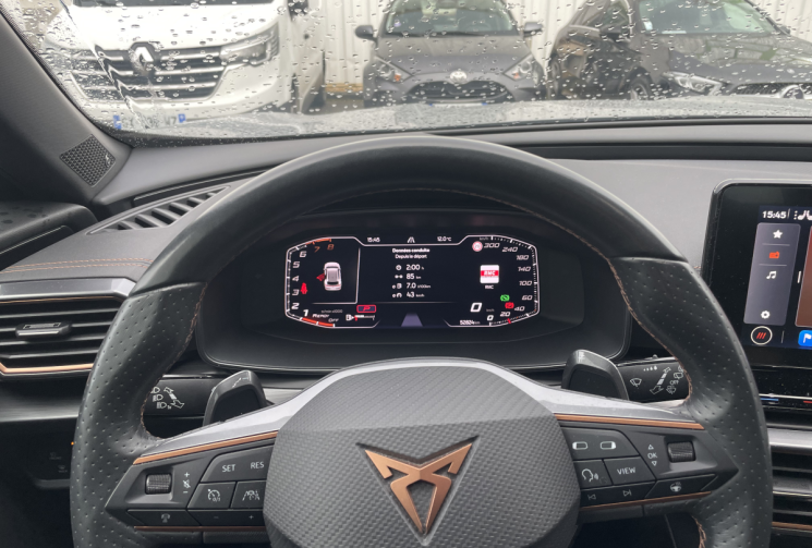 CUPRA Formentor 1.5 TSI 150 ch DSG7 V Sieges/Volant Chauffants* sièges électriques * état neuf 