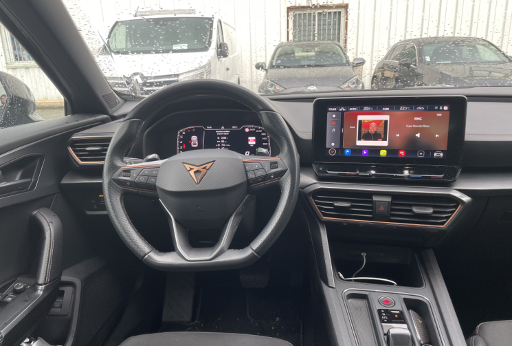 CUPRA Formentor 1.5 TSI 150 ch DSG7 V Sieges/Volant Chauffants* sièges électriques * état neuf 