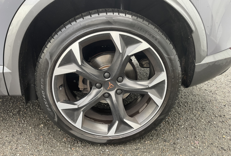 CUPRA Formentor 1.5 TSI 150 ch DSG7 V Sieges/Volant Chauffants* sièges électriques * état neuf 