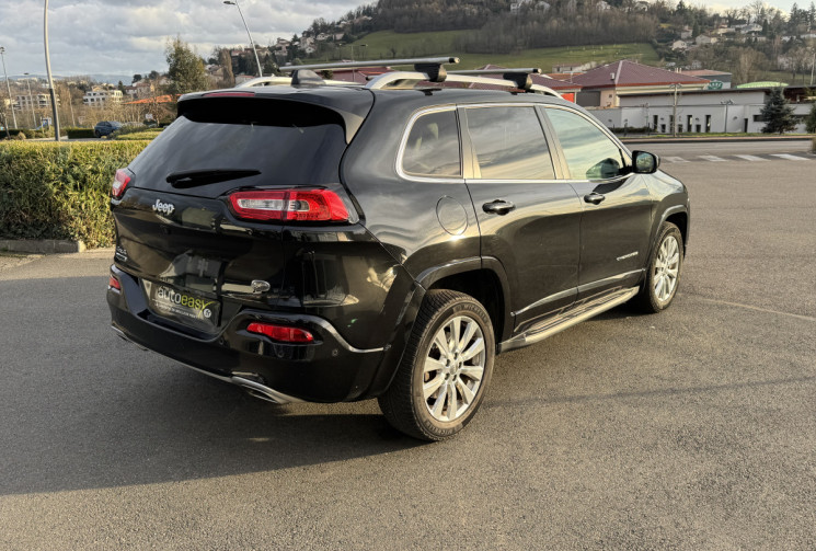 Jeep Cherokee  2.2 CRD 200 ch Boîte auto 4X4 Overland