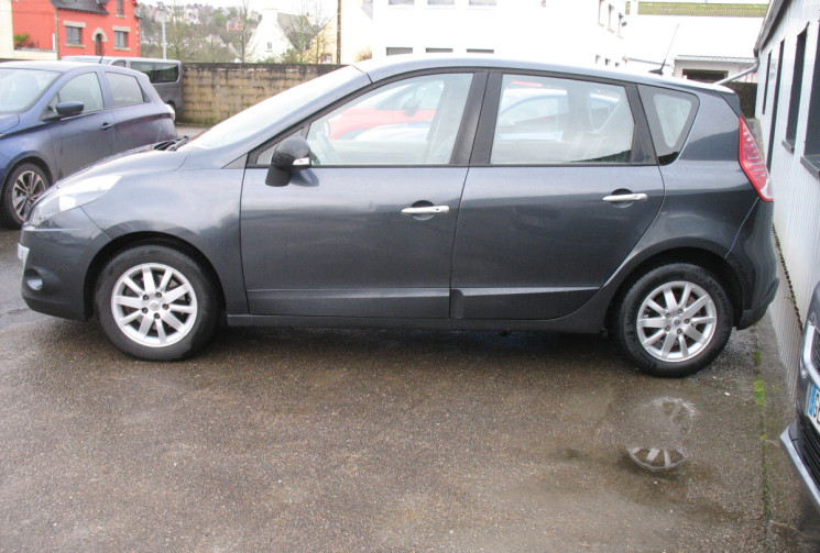 Renault Scénic 1.6 dCi 130 PRIVILEGE ECO2