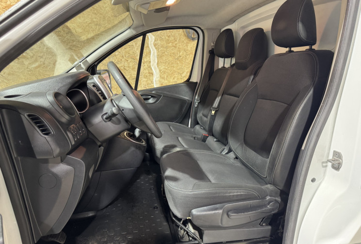 Renault Trafic III Phase 2 L1H1 TVA RECUPERABLE 1000 2.0 dCi 120 cv