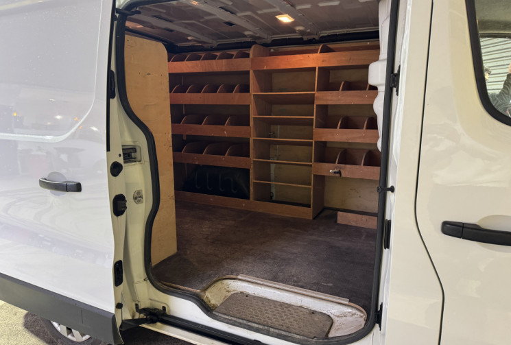 Renault Trafic III Phase 2 L1H1 TVA RECUPERABLE 1000 2.0 dCi 120 cv