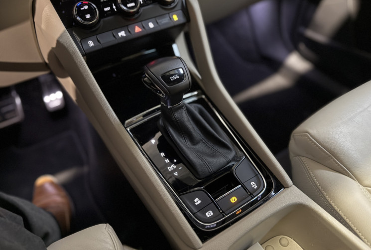 Skoda Kodiaq 2.0 TDI 150ch SCR Laurin & Klement DSG7 7 places - 1ère main, Suivi complet, Carplay