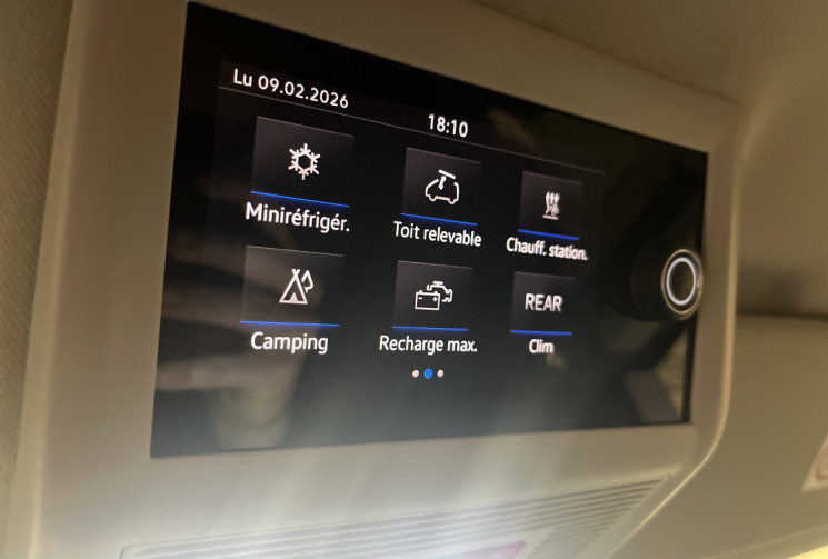 Volkswagen CALIFORNIA 2.0 TDI 150ch Coast DSG7 - Suivi Volkswagen, Eau Chaude, Attelage