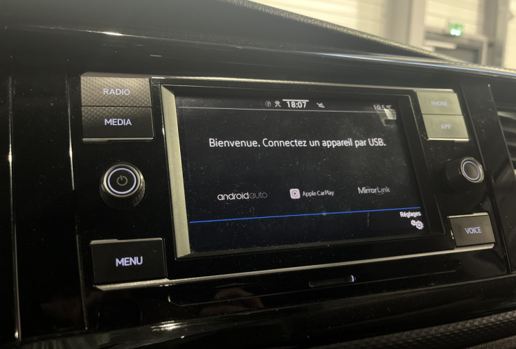 Volkswagen CALIFORNIA 2.0 TDI 150ch Coast DSG7 - Suivi Volkswagen, Eau Chaude, Attelage